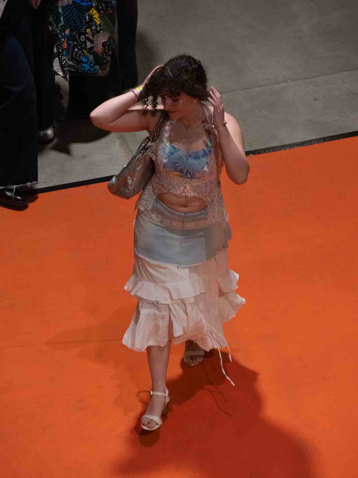 Étudiantes du Bachelor Design de Mode de Bellecour École présentant leur mini-collection inspirée des Rencontres d'Arles au Marché de la Mode Vintage 2026 à La Sucrière