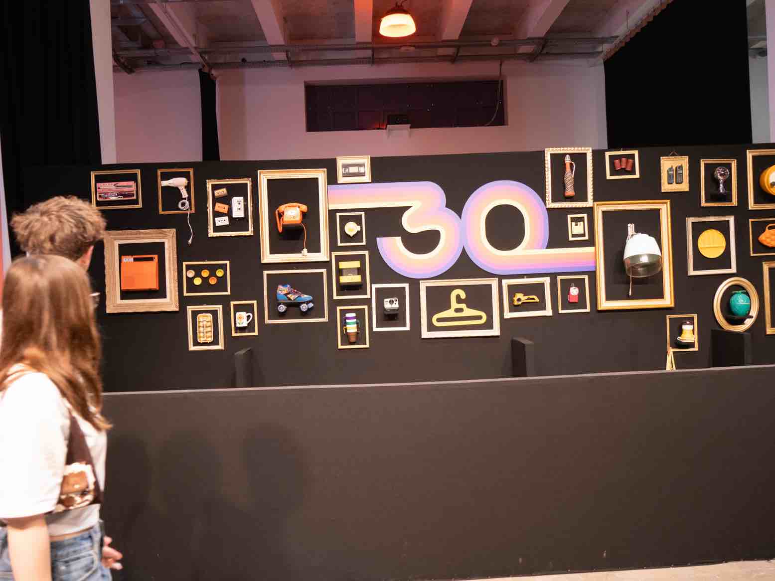 Étudiantes du Bachelor Design de Mode de Bellecour École présentant leur mini-collection inspirée des Rencontres d'Arles au Marché de la Mode Vintage 2026 à La Sucrière