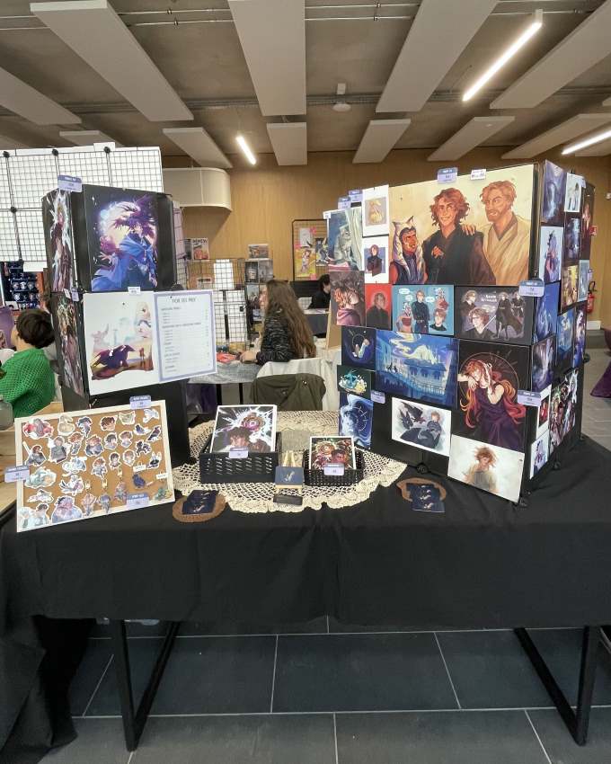 Étudiants de Bellecour École exposant leurs illustrations et créations lors de la Renew Expo 2026